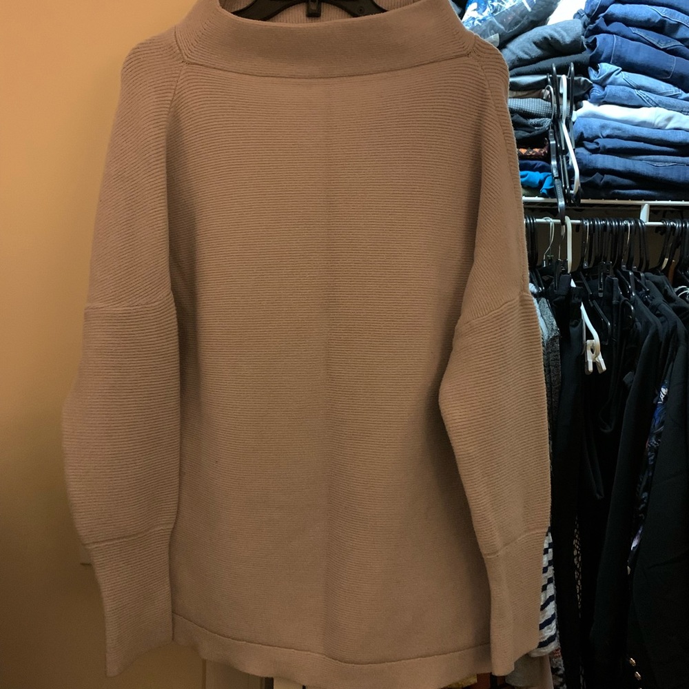 Gray tunic sweater